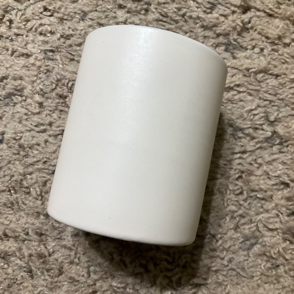 1-Ceramic Jar Candle Cream&Blue - kate spade new york x Target - Picture 4 of 11